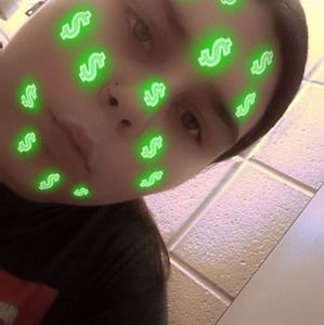 Meet your Posher, Ariel